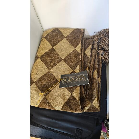 Borgata Luxurious Throw Blanket 54x60 Nwt - Picture 1 of 5